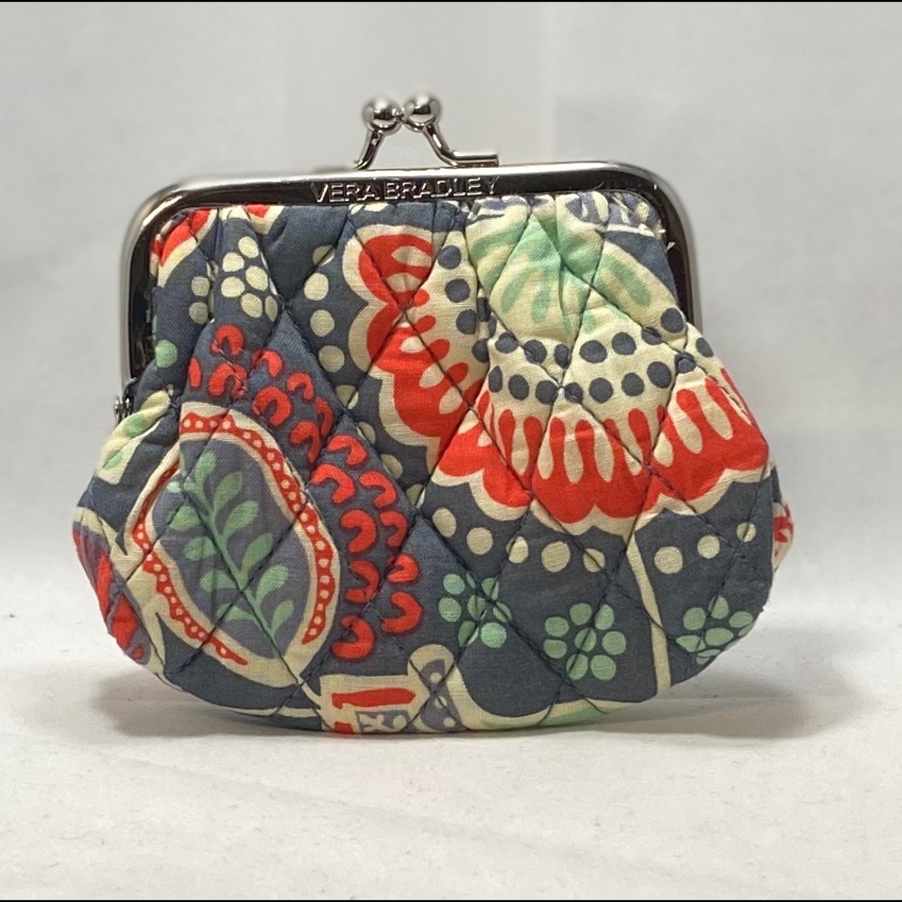 New without tags Vera Bradley count purse